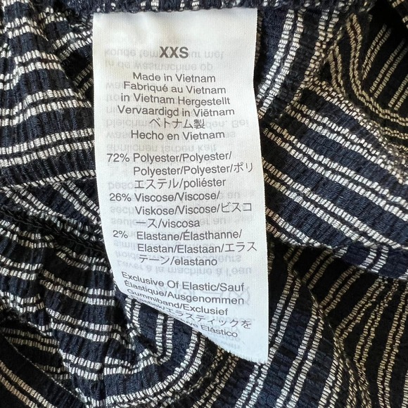 Madewell Texture & Thread Smocked Peplum Tank Top in Stripe Size XXS - Picture 13 of 14